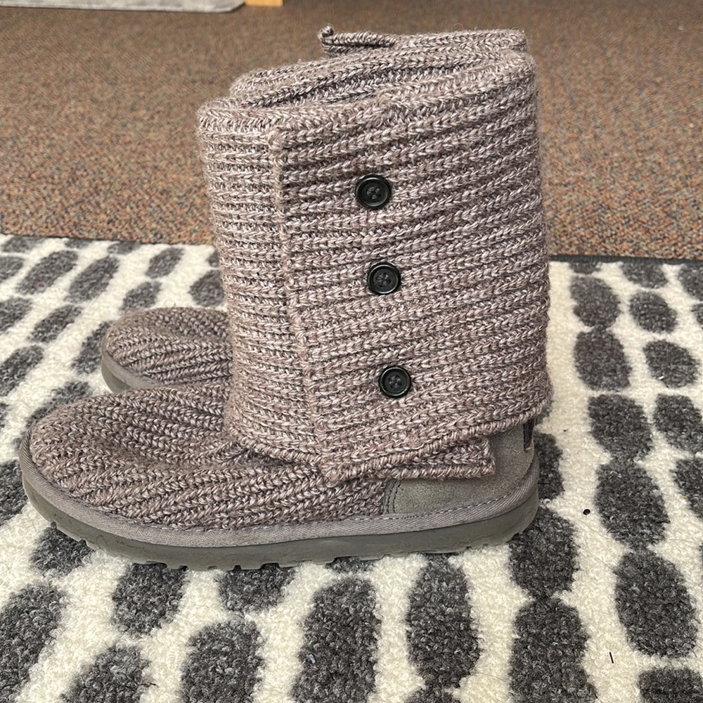 Gray Sweater Knit Uggs - image 3
